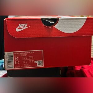 Womens Nike Gamma Force New in Box
